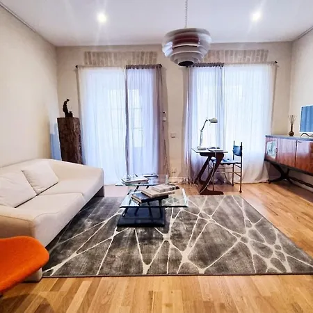 Artsy Retreat In The Heart Of Uzupis, Lejlighed *