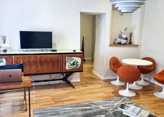 Artsy Retreat In The Heart Of Uzupis, Butas Vilnius